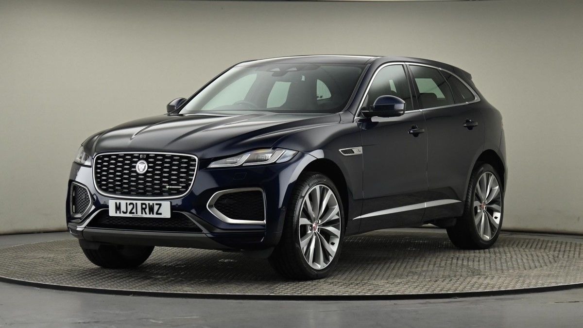 Jaguar F-PACE Image 22