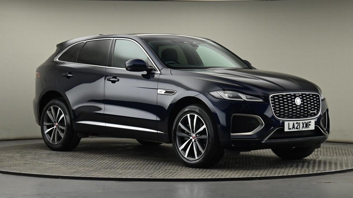 Jaguar F-PACE Image 20