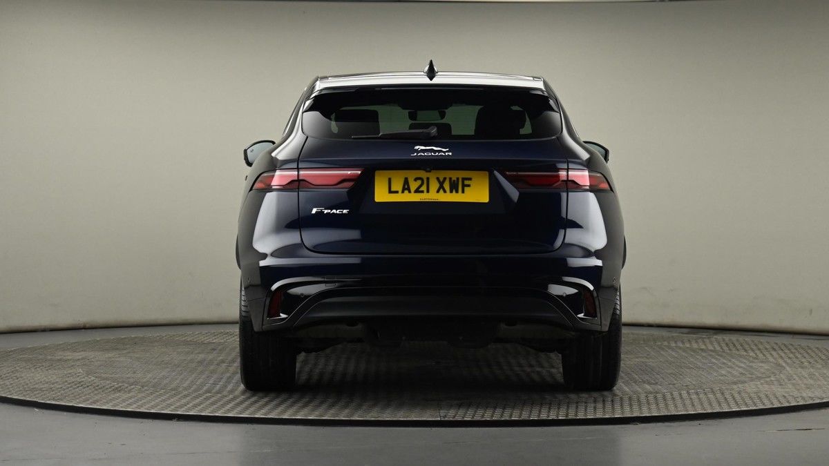 Jaguar F-PACE Image 25