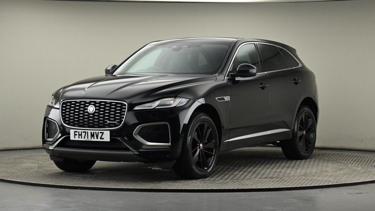 Jaguar F-PACE Image 22