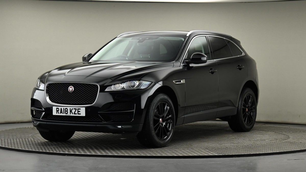 Jaguar F-PACE Image 22