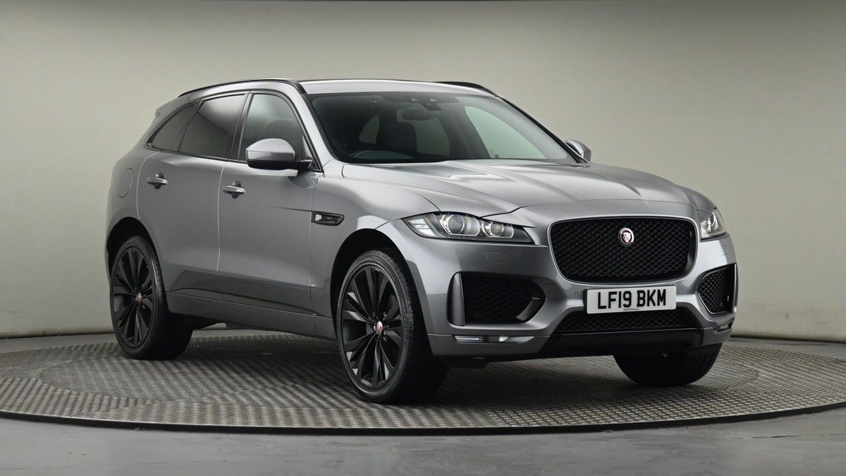 Jaguar F-PACE Sticky Header Image