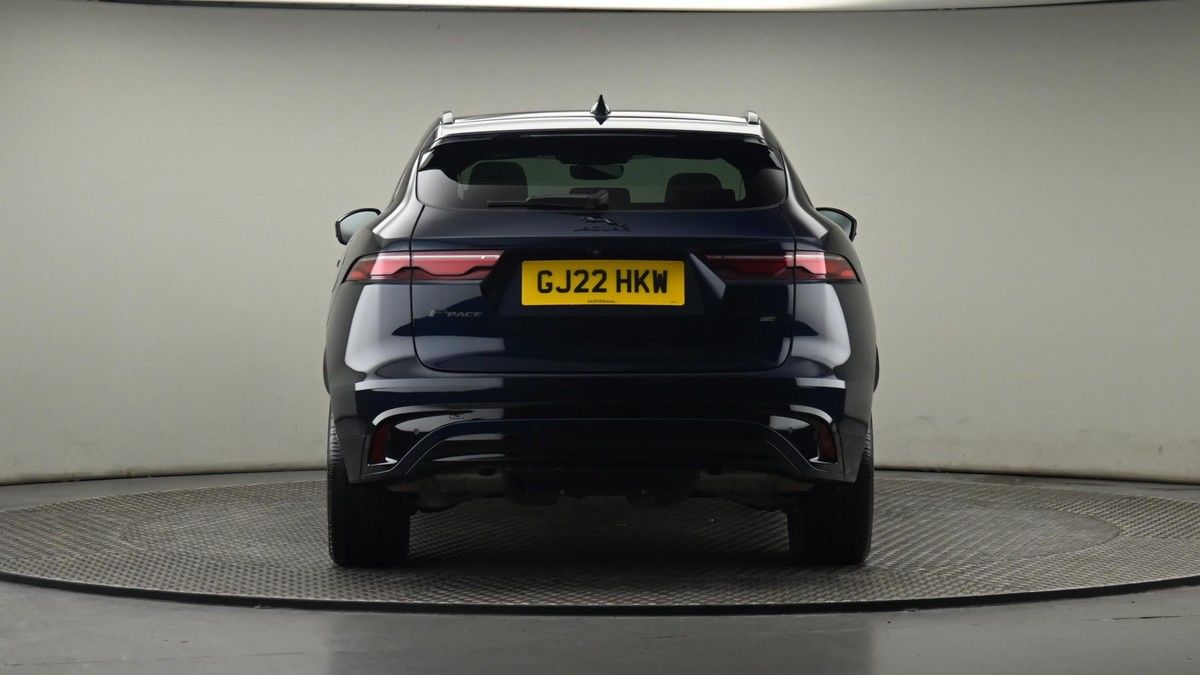 Jaguar F-PACE Image 25