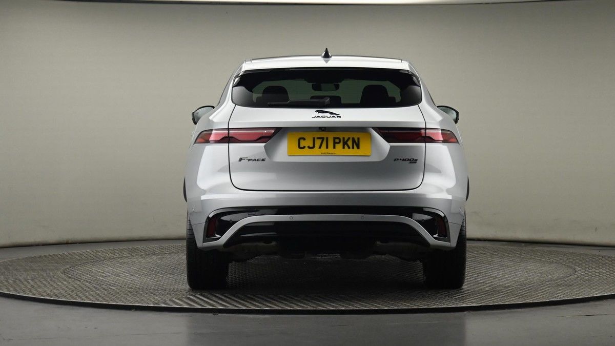 Jaguar F-PACE Image 25