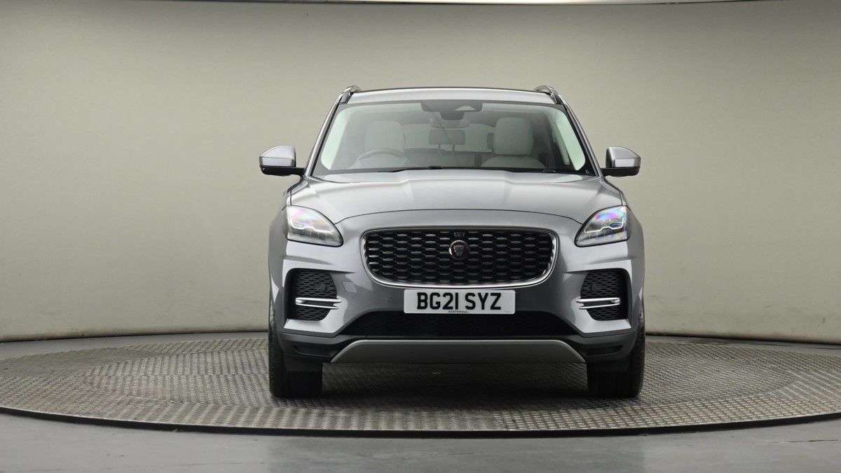 Jaguar E-PACE Image 21