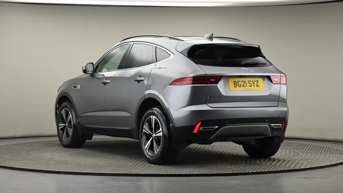 Jaguar E-PACE Image 24