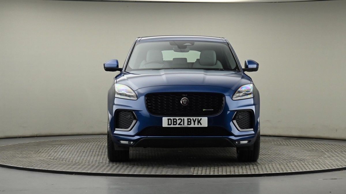 Jaguar E-PACE Image 20