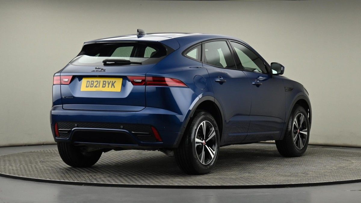 Jaguar E-PACE Image 25