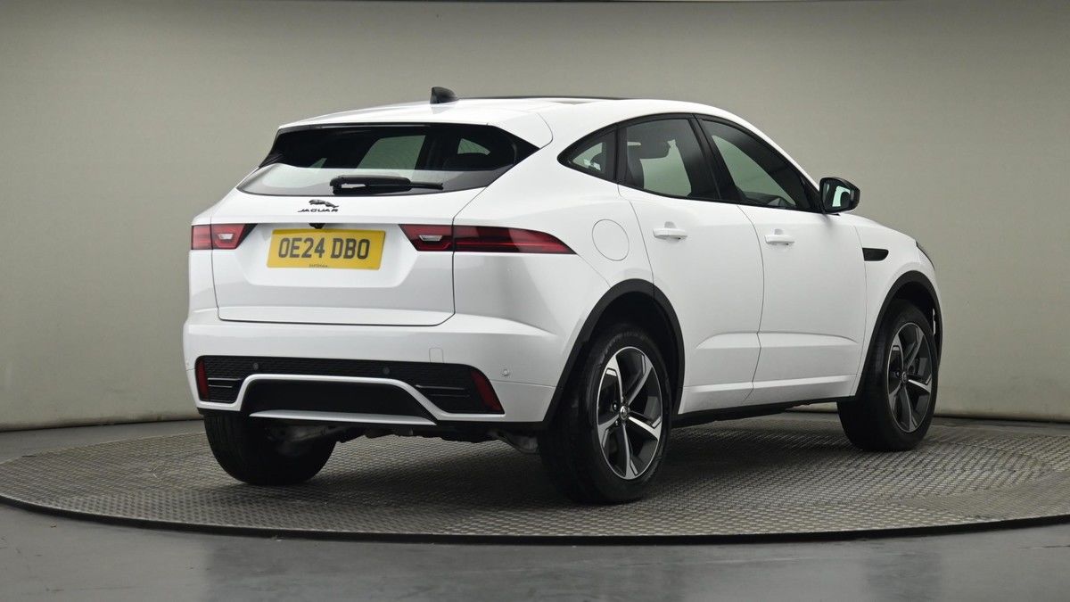 Jaguar E-PACE Image 26