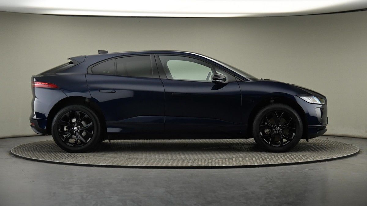 Jaguar I-PACE Image 27