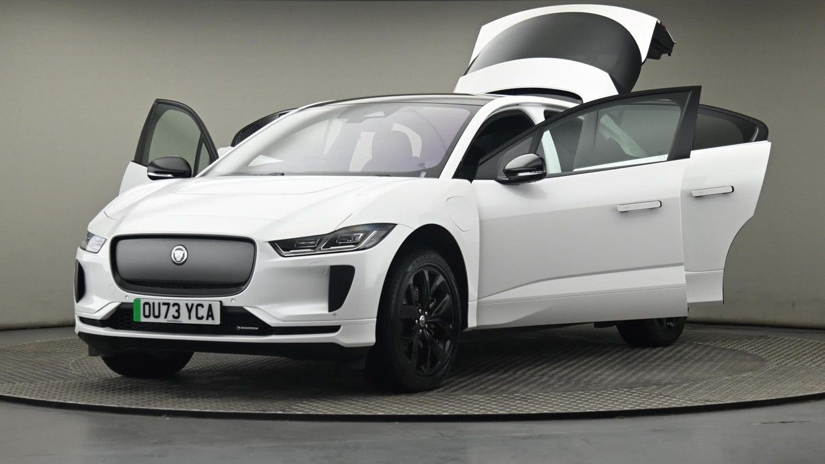 Jaguar I-PACE Image 28