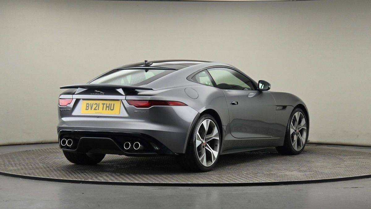 Jaguar F-Type Image 24