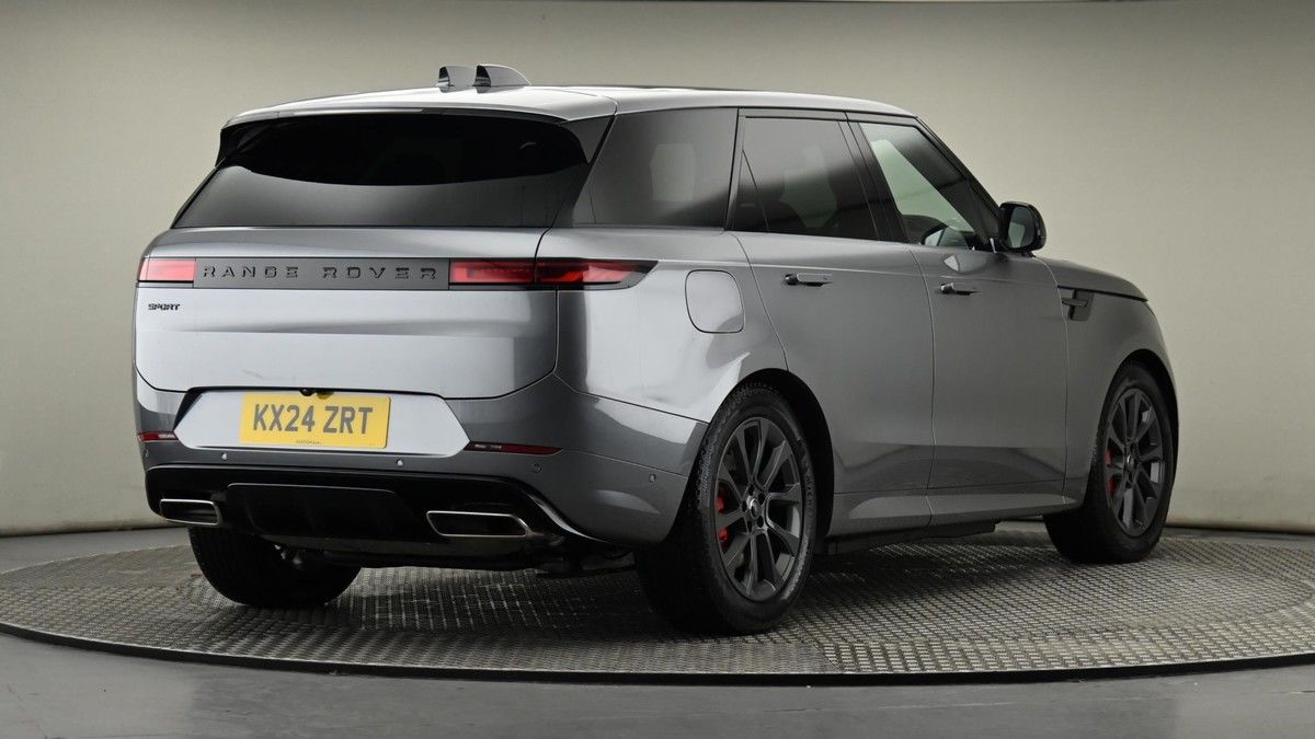 Land Rover Range Rover Sport Image 26