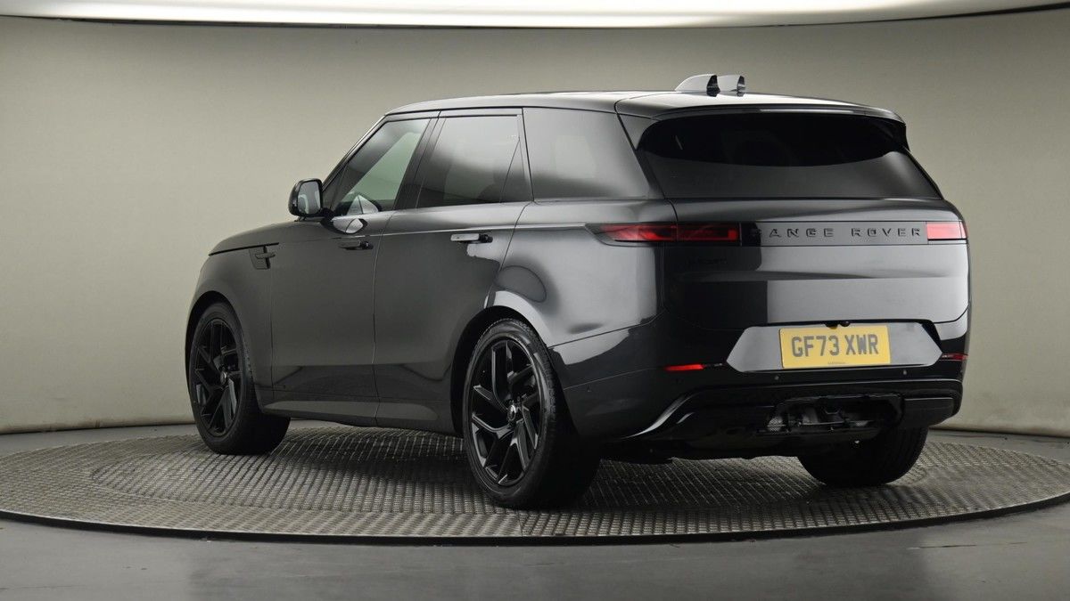 Land Rover Range Rover Sport Image 24