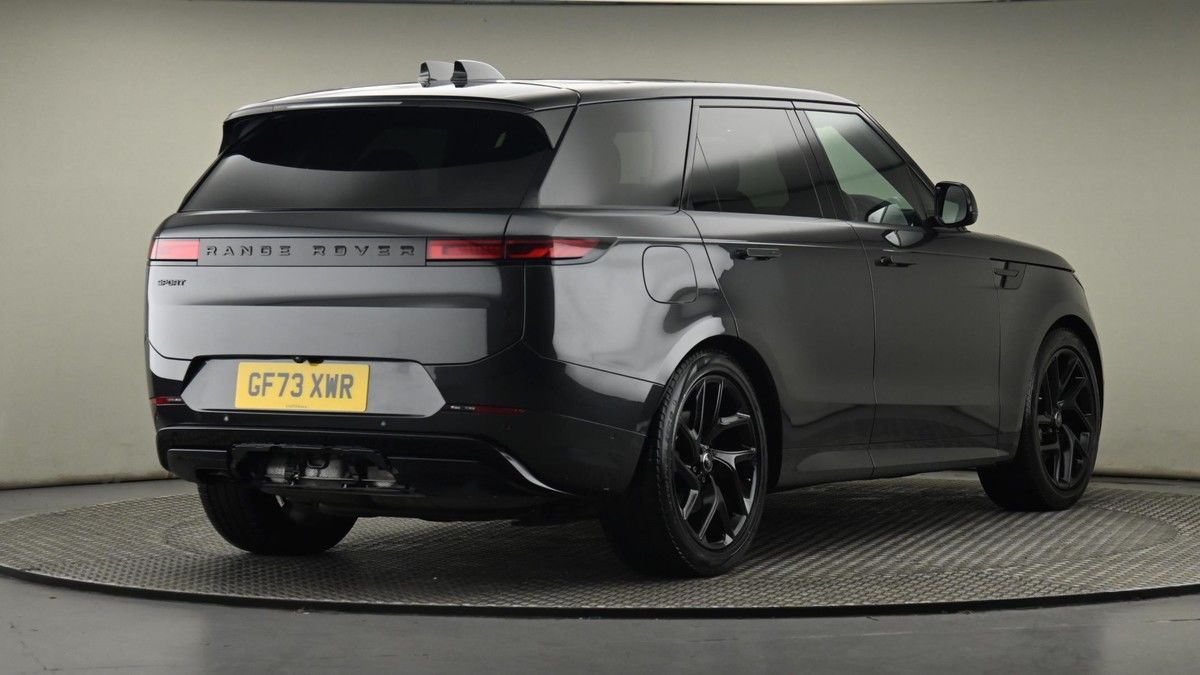 Land Rover Range Rover Sport Image 26