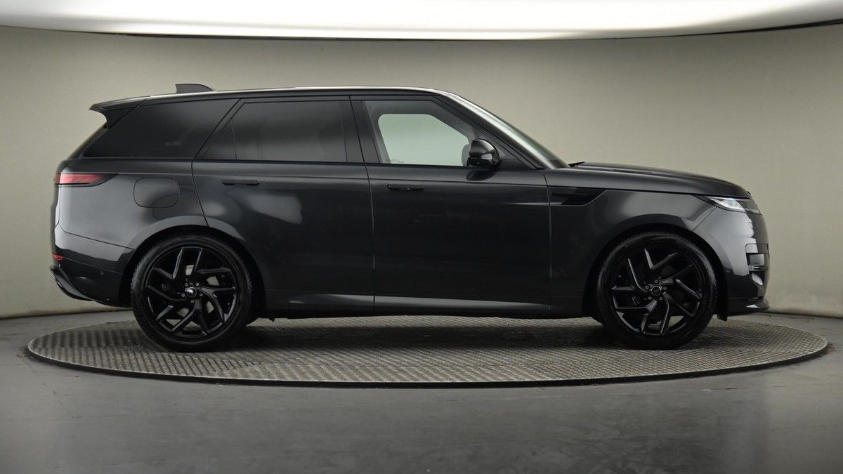 Land Rover Range Rover Sport Image 27