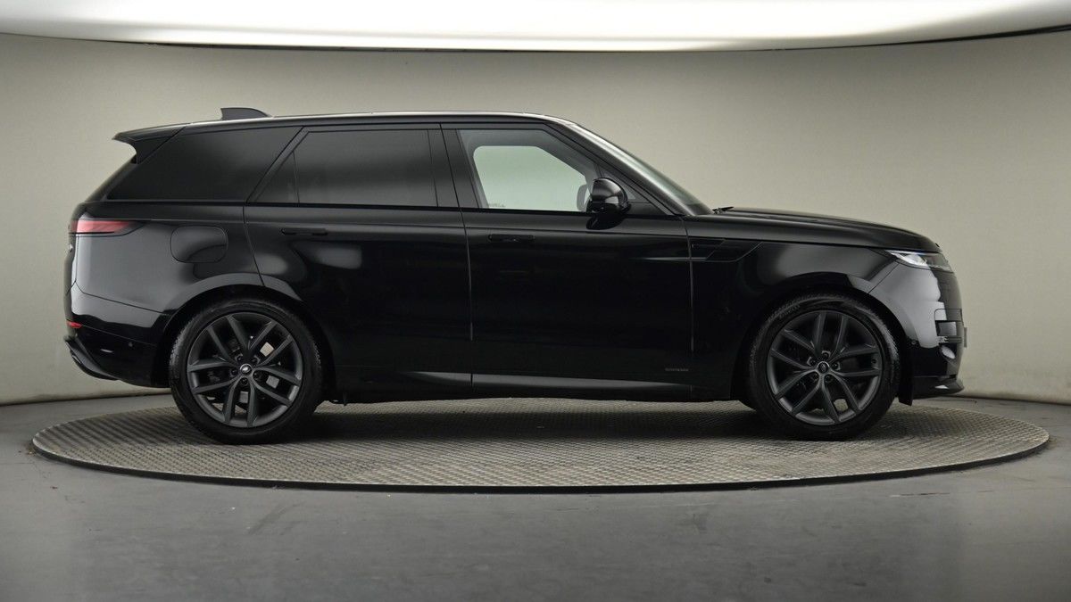 Land Rover Range Rover Sport Image 33