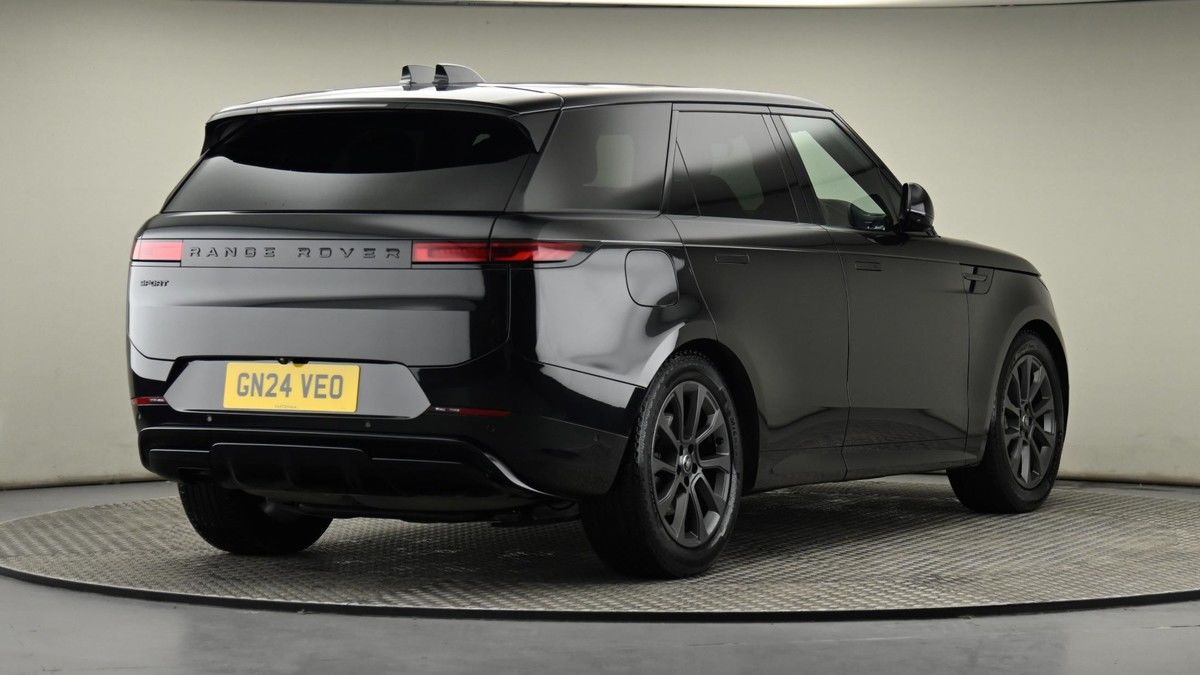 Land Rover Range Rover Sport Image 26