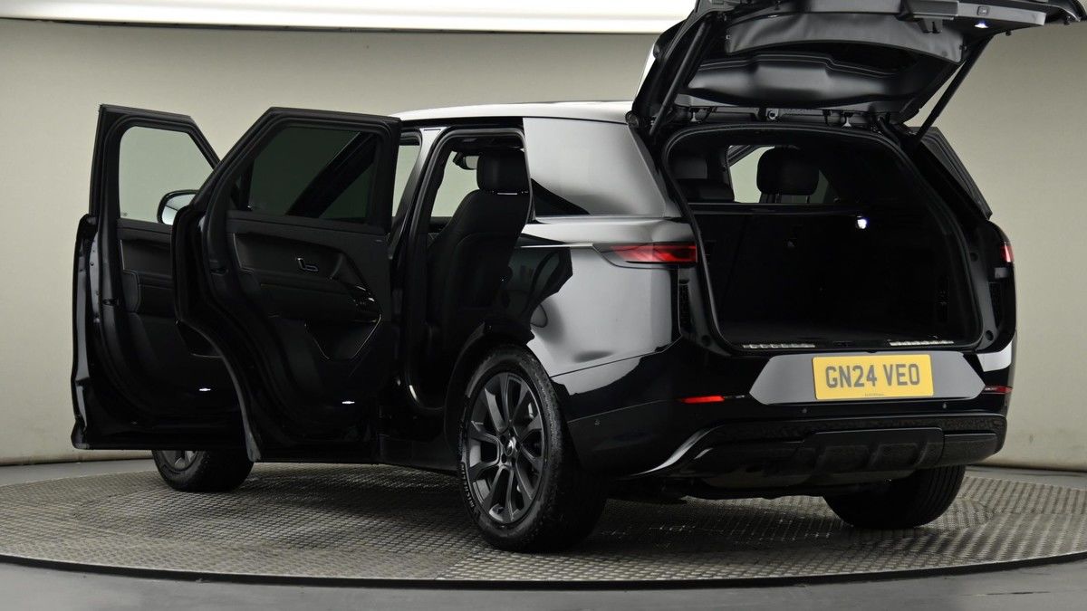 Land Rover Range Rover Sport Image 29