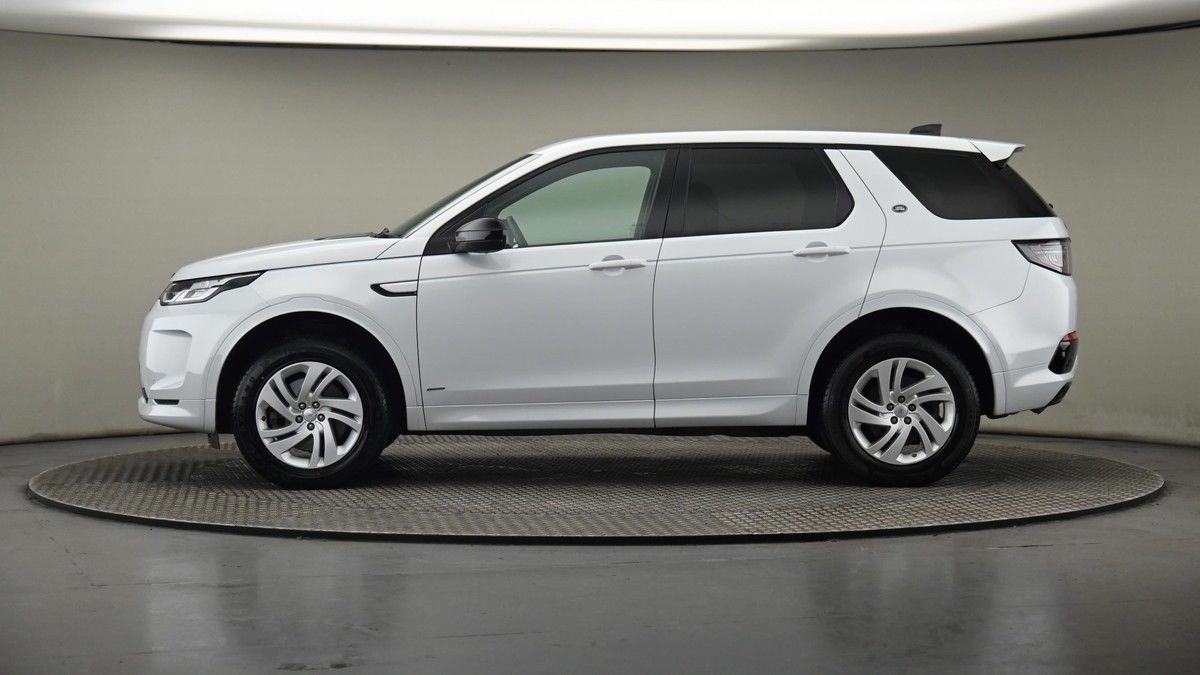 Land Rover Discovery Sport Image 23