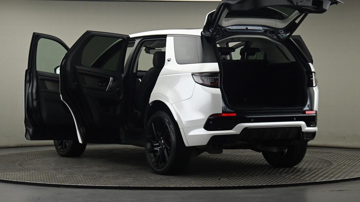 More views of Land Rover Discovery Sport