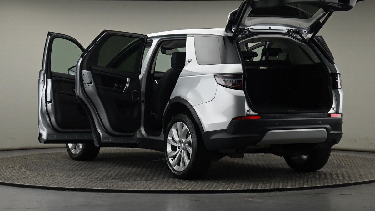 More views of Land Rover Discovery Sport