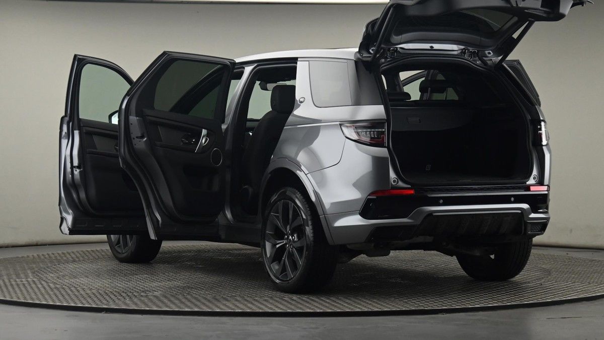 More views of Land Rover Discovery Sport