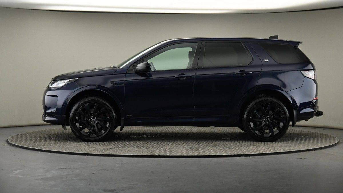 Land Rover Discovery Sport Image 23