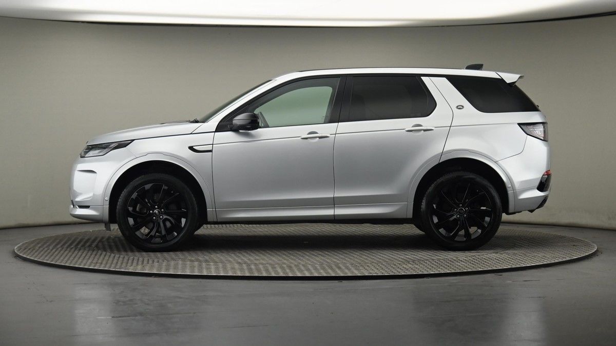 Land Rover Discovery Sport Image 23