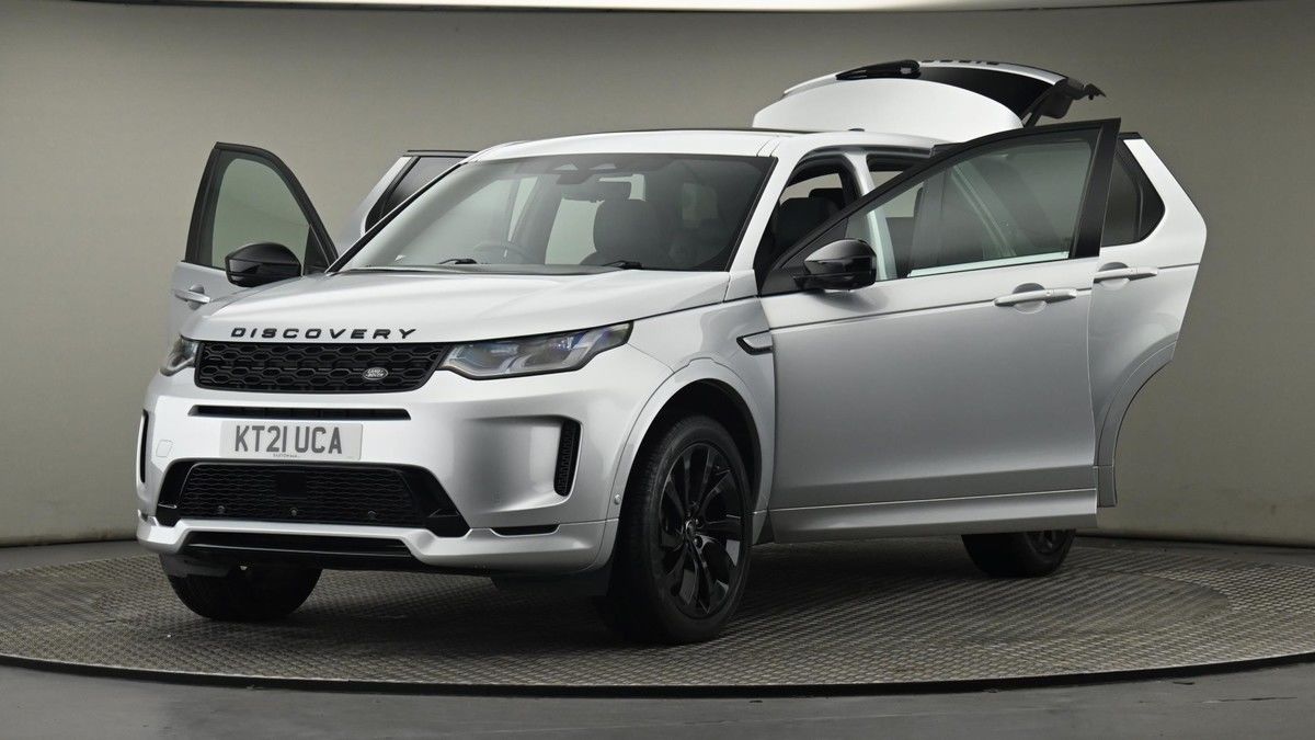 Land Rover Discovery Sport Image 28