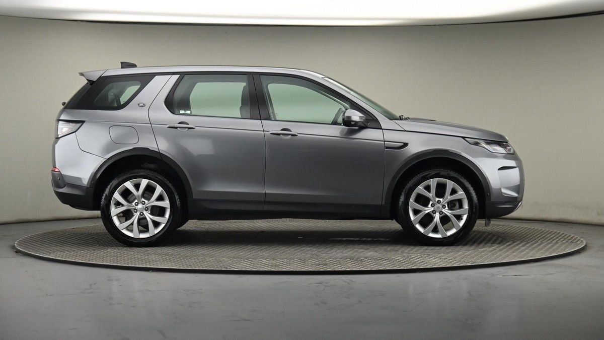 Land Rover Discovery Sport Image 27