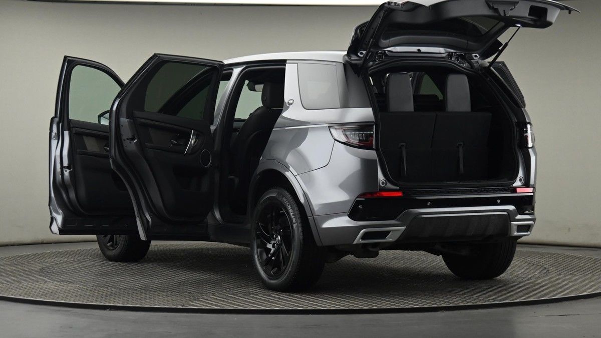 More views of Land Rover Discovery Sport