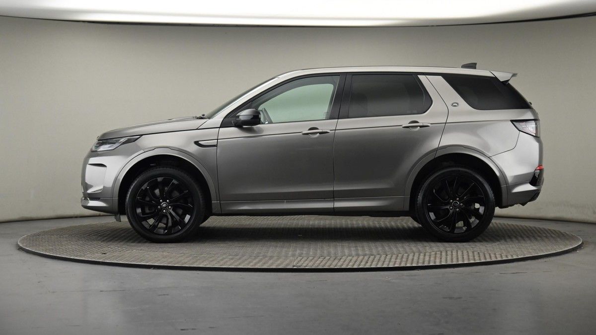 Land Rover Discovery Sport Image 23