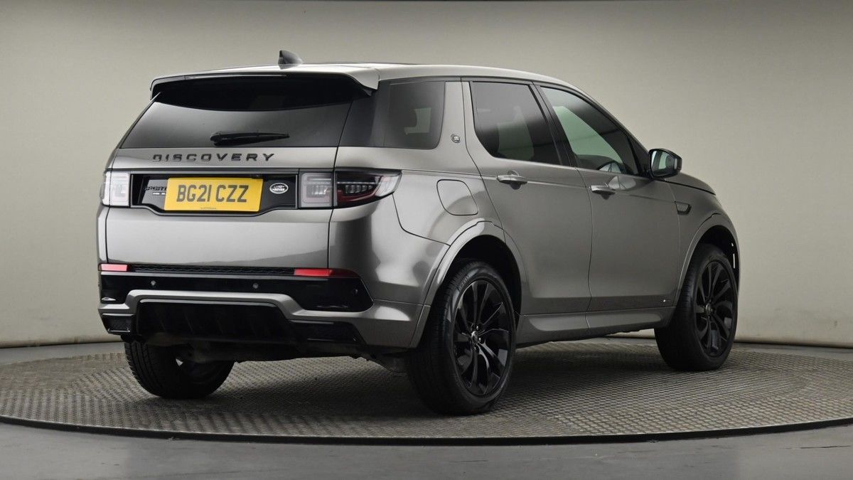 Land Rover Discovery Sport Image 26