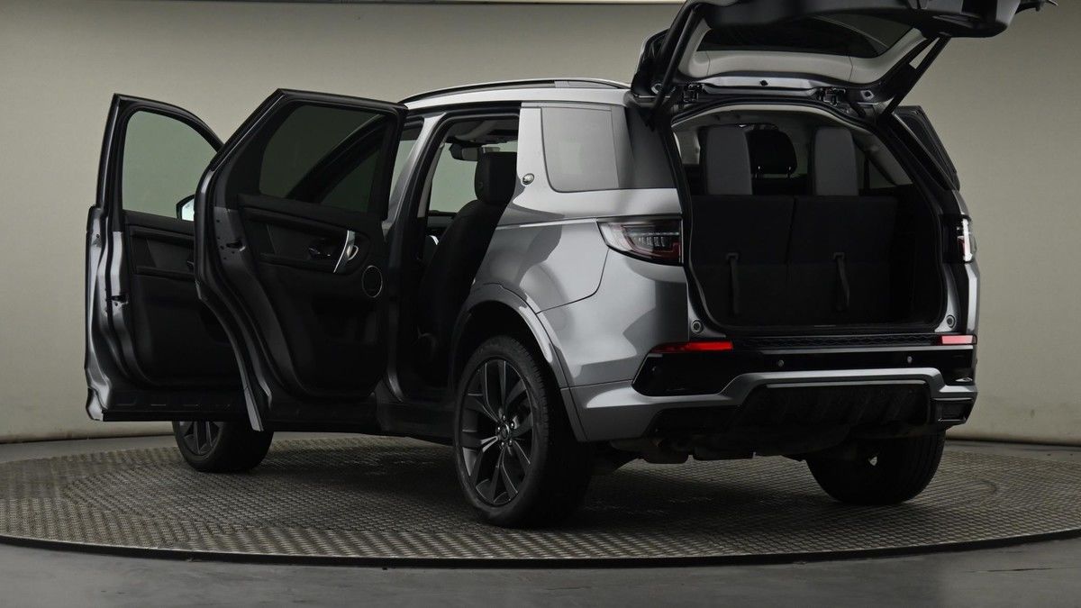 More views of Land Rover Discovery Sport