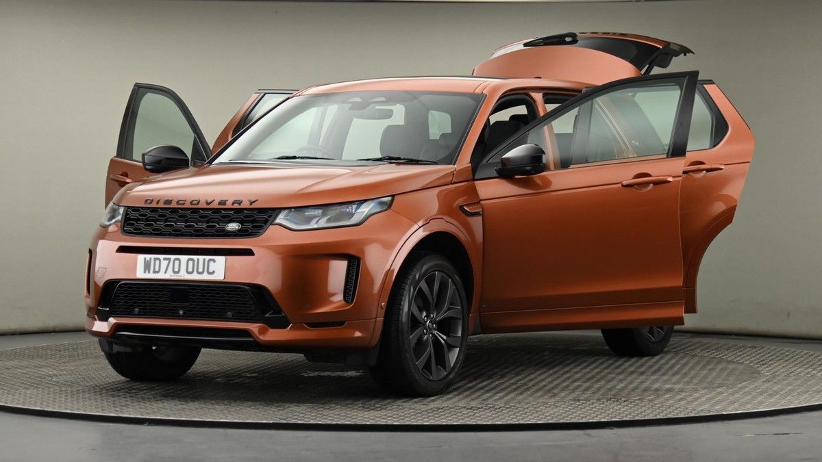 Land Rover Discovery Sport Image 28