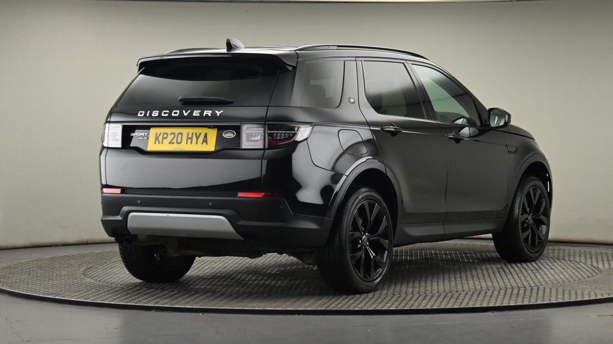 Land Rover Discovery Sport Image 26