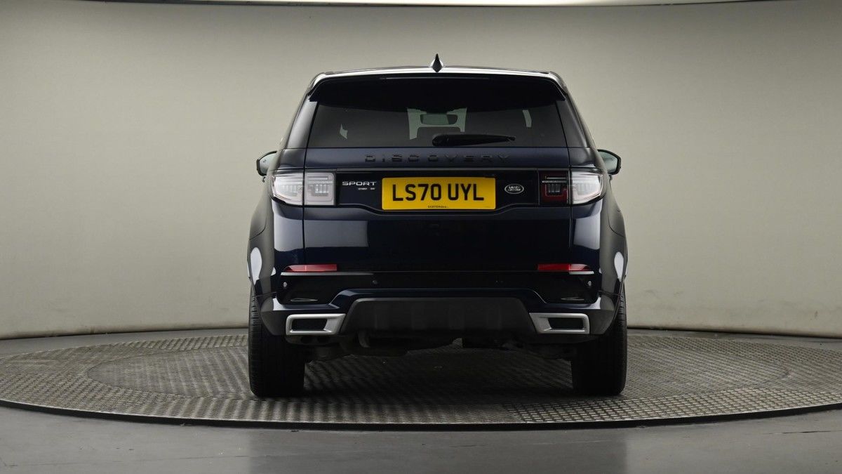 Land Rover Discovery Sport Image 25