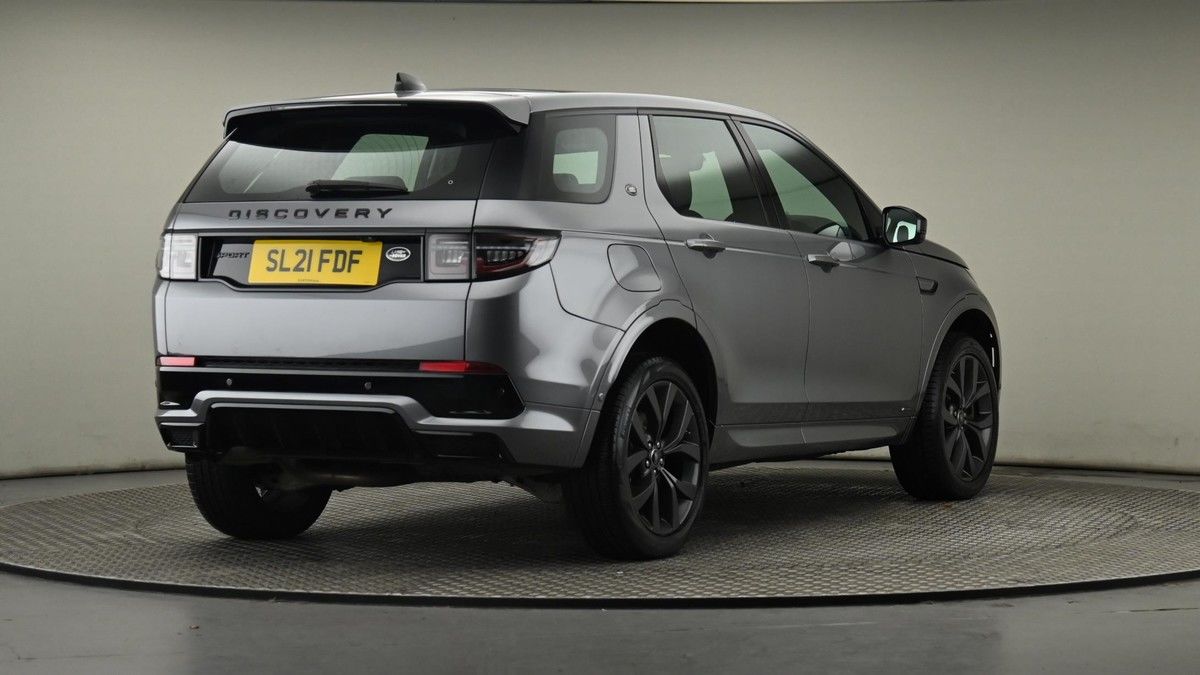 Land Rover Discovery Sport Image 26