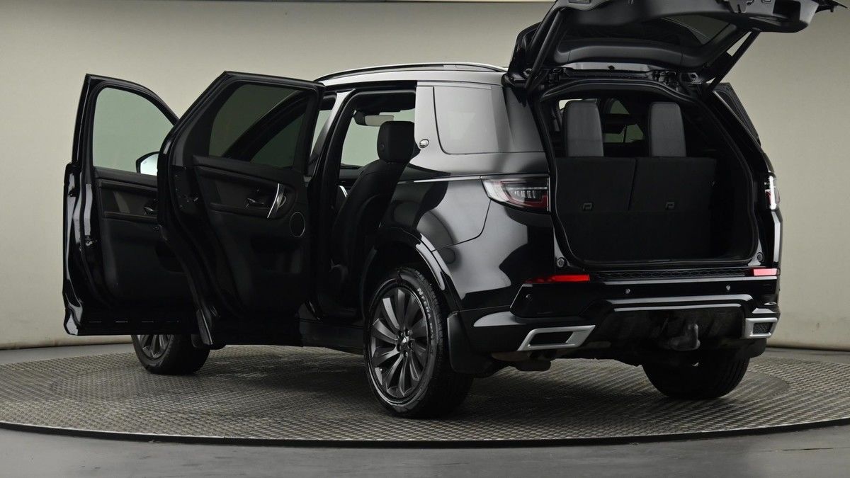 More views of Land Rover Discovery Sport