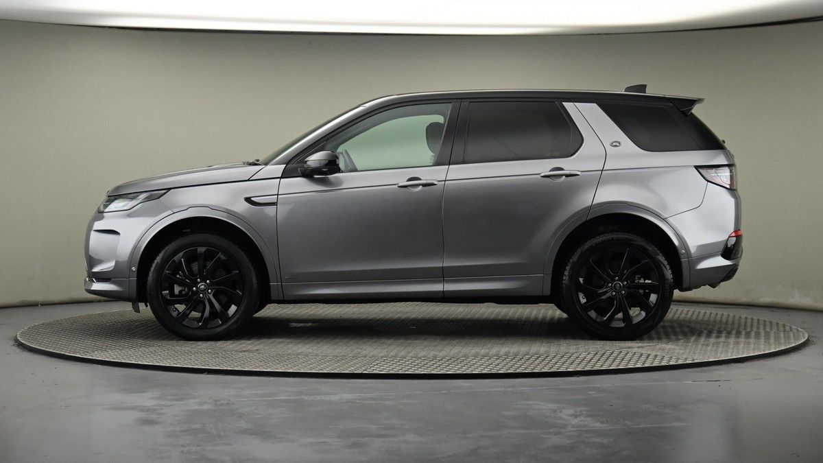 Land Rover Discovery Sport Image 23