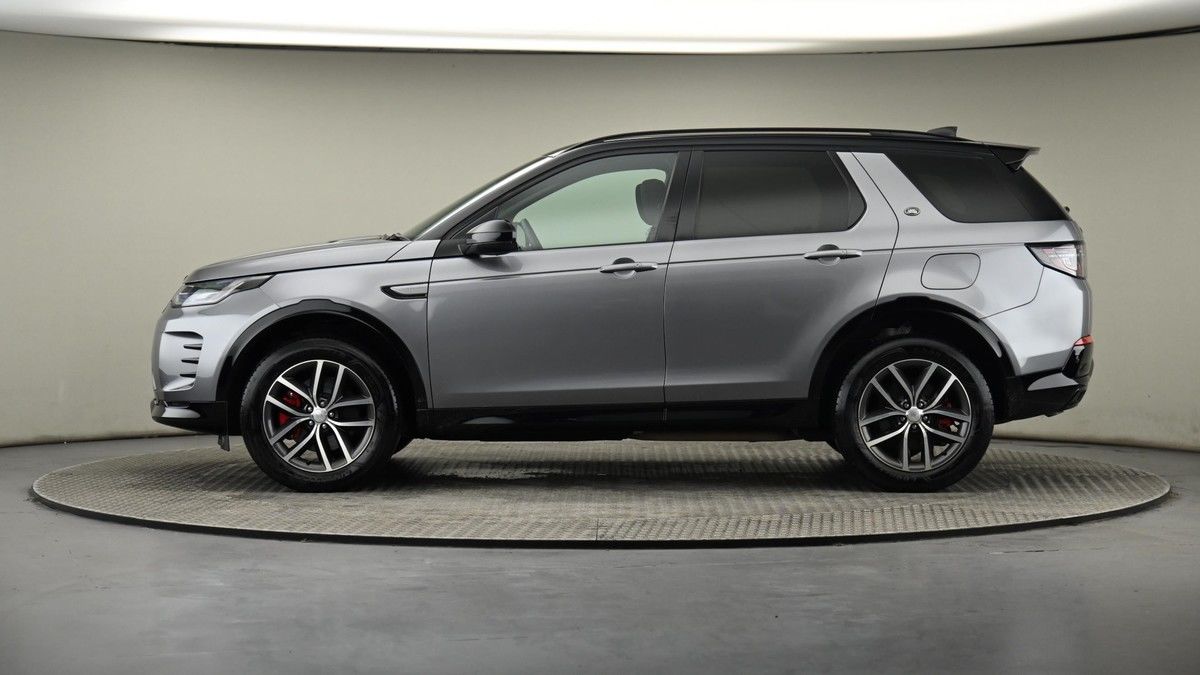 Land Rover Discovery Sport Image 23