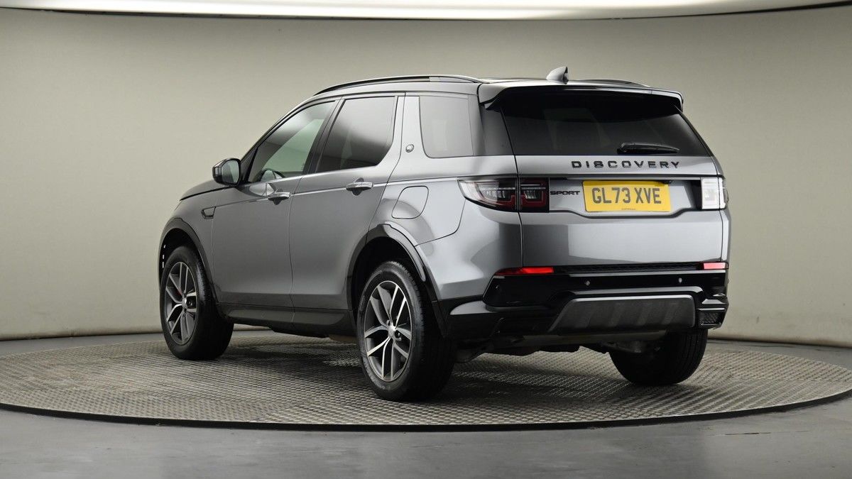 Land Rover Discovery Sport Image 24