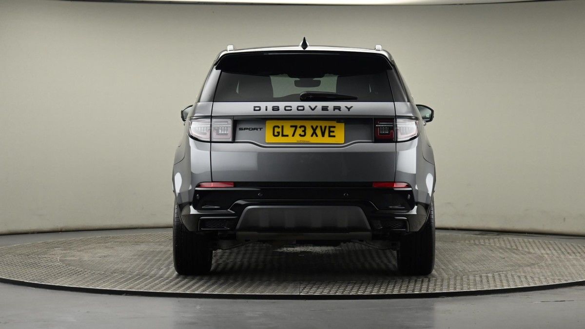 Land Rover Discovery Sport Image 25