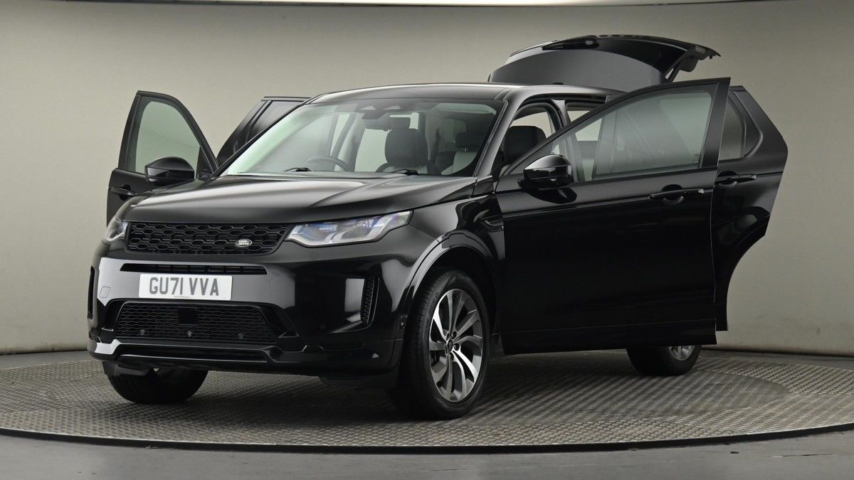 Land Rover Discovery Sport Image 28