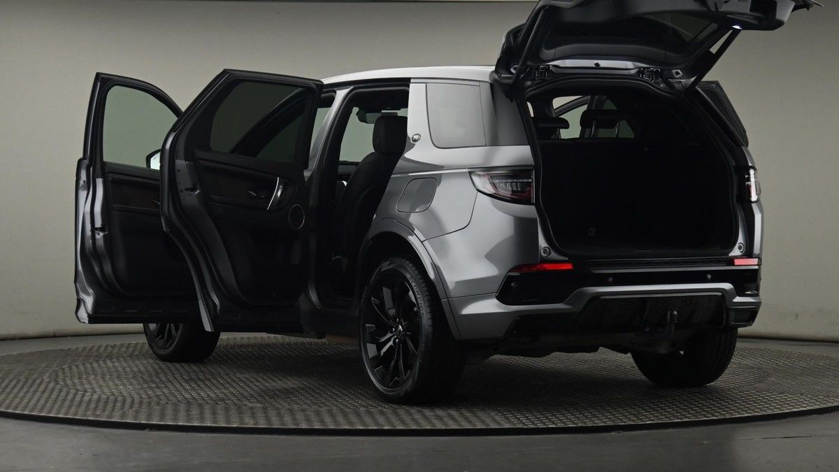 More views of Land Rover Discovery Sport