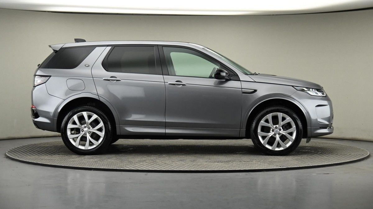 Land Rover Discovery Sport Image 27