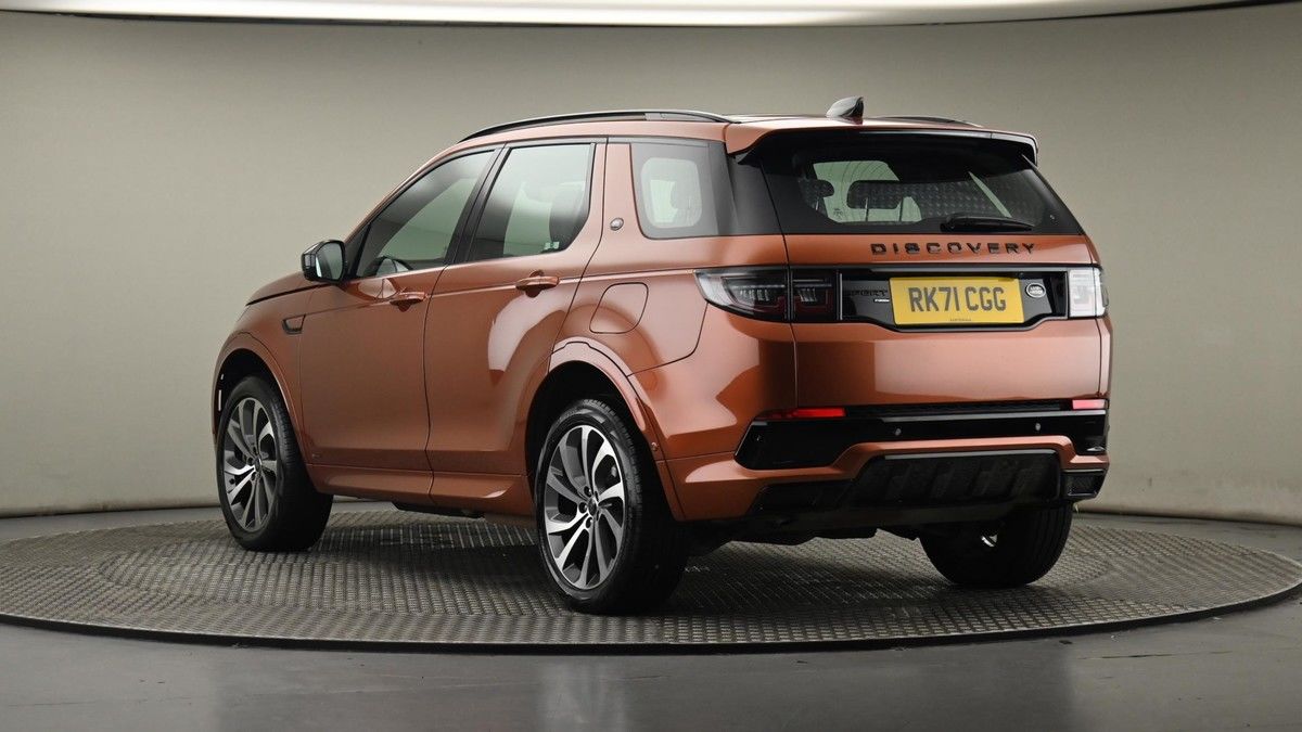 Land Rover Discovery Sport Image 24