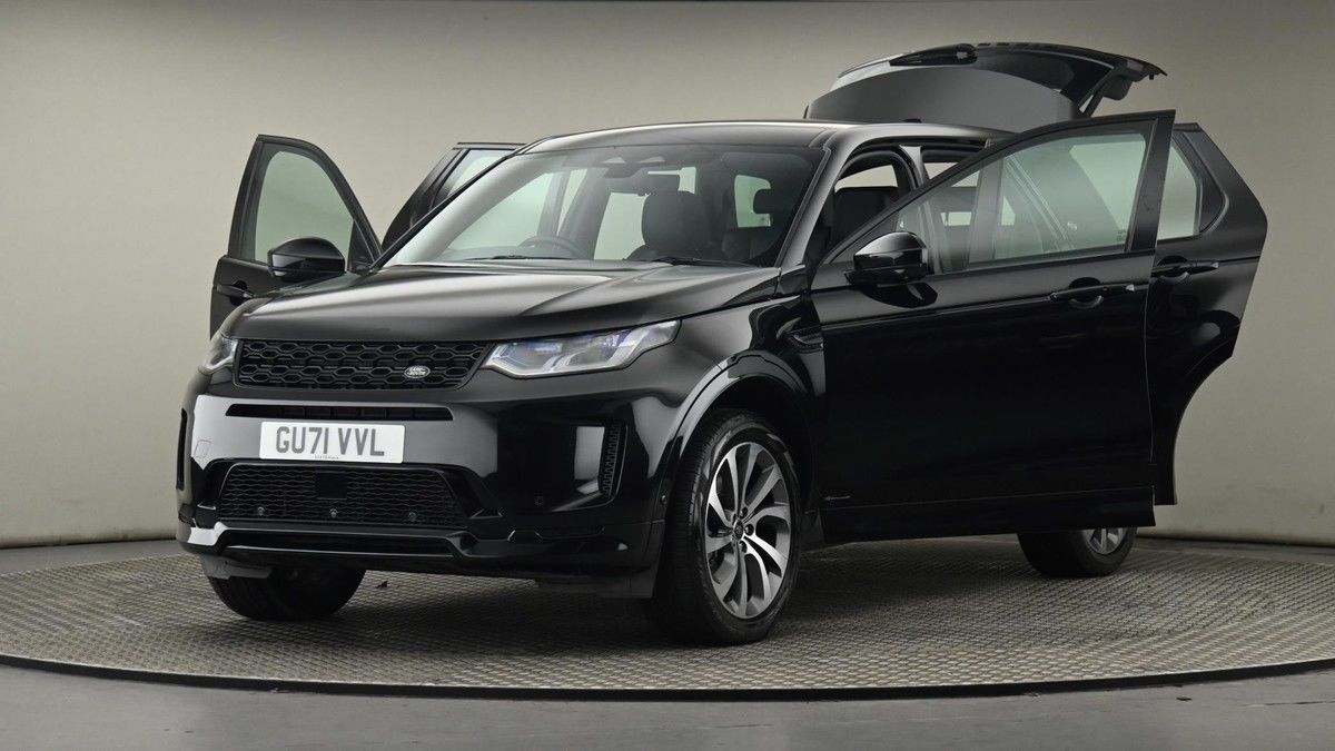 Land Rover Discovery Sport Image 28