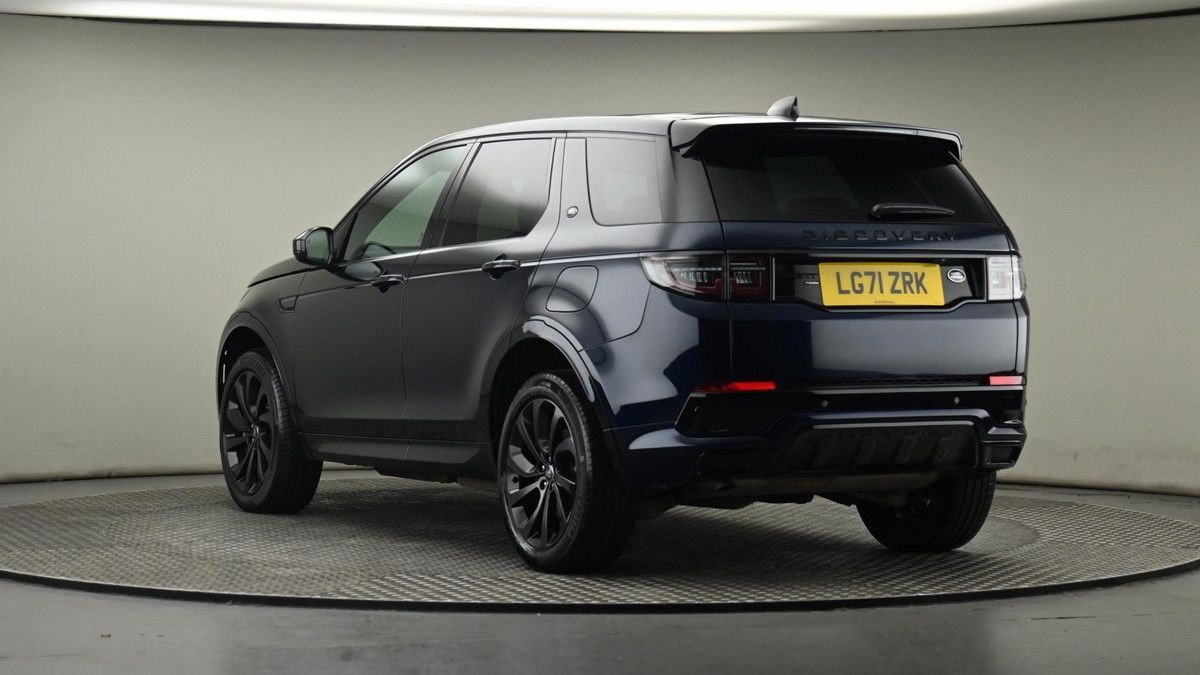 Land Rover Discovery Sport Image 24